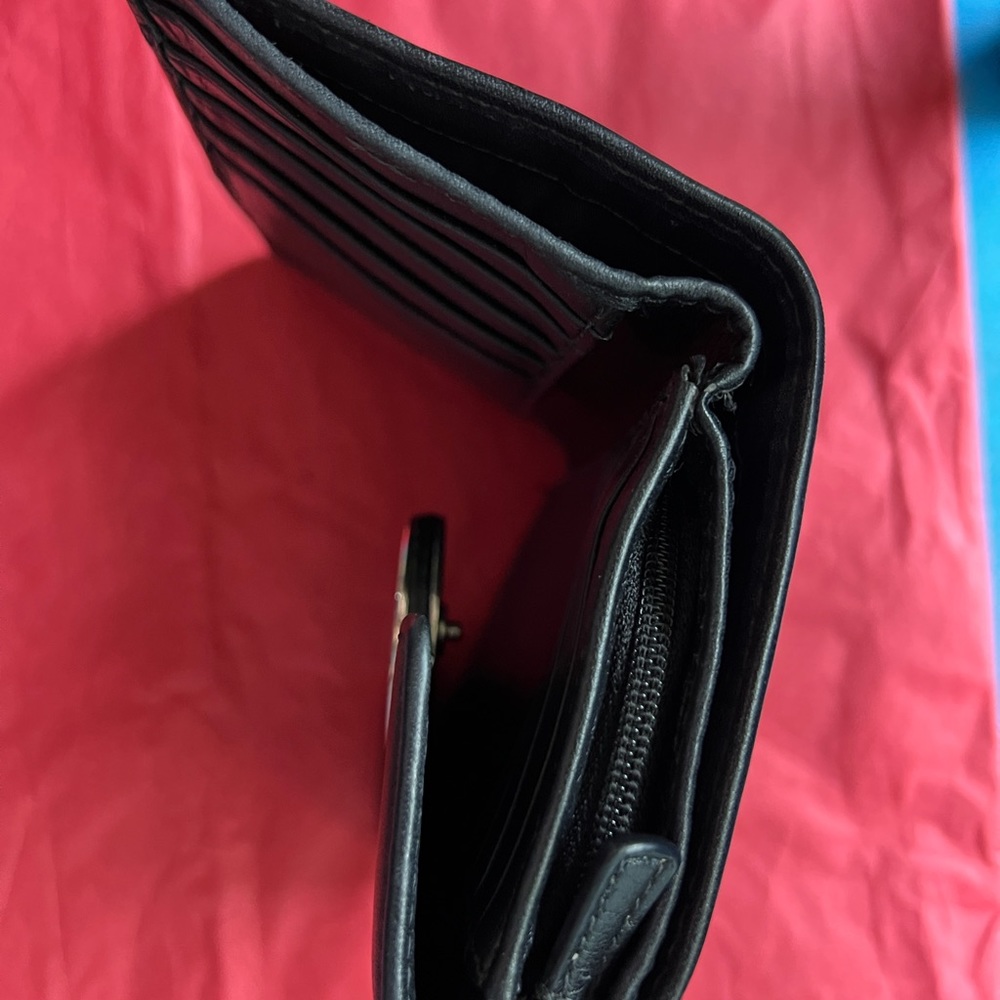 Coach Wallet - Picture 4 of 7